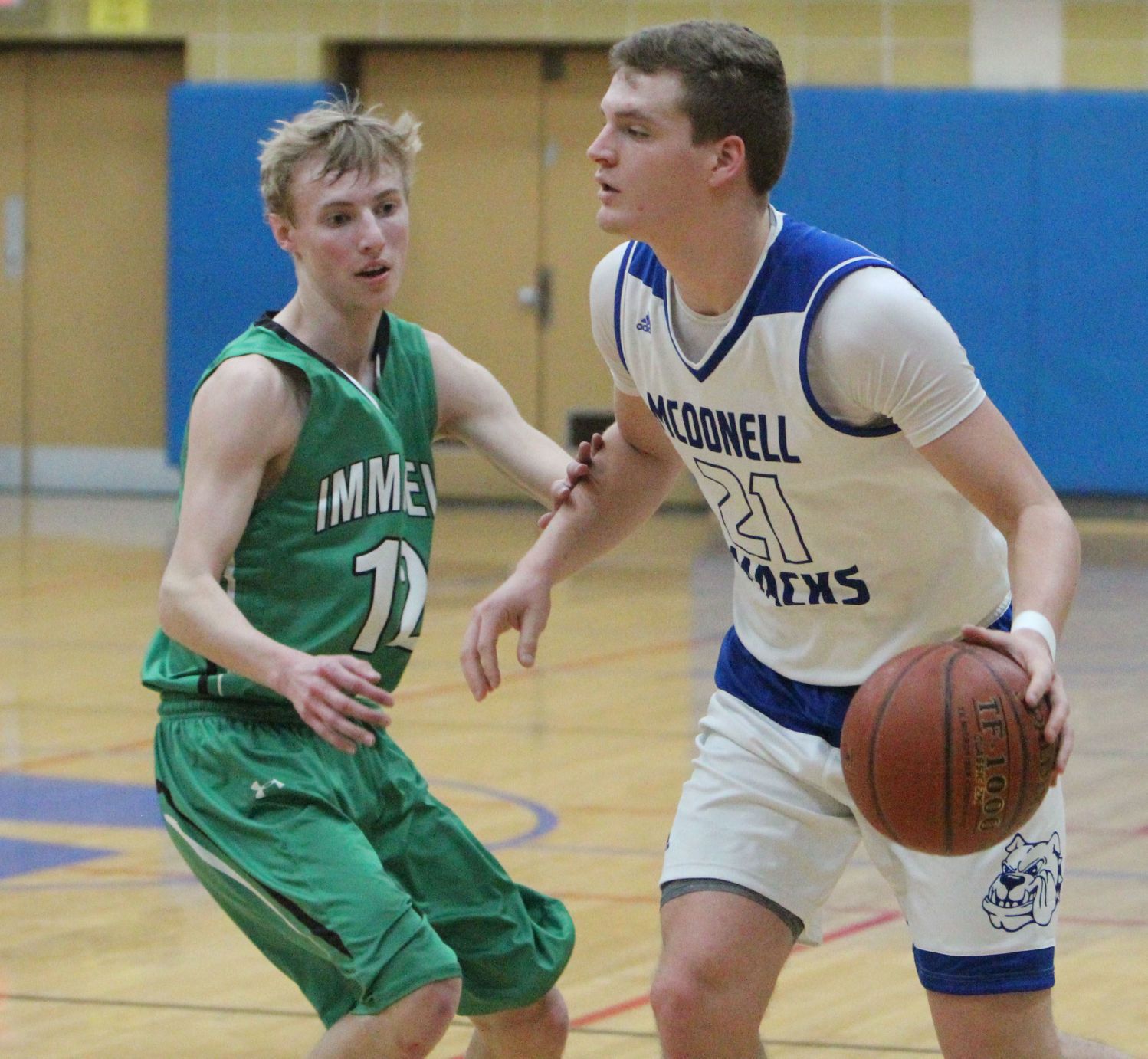 Eau Claire Immanuel at McDonell boys basketball 3-2-18